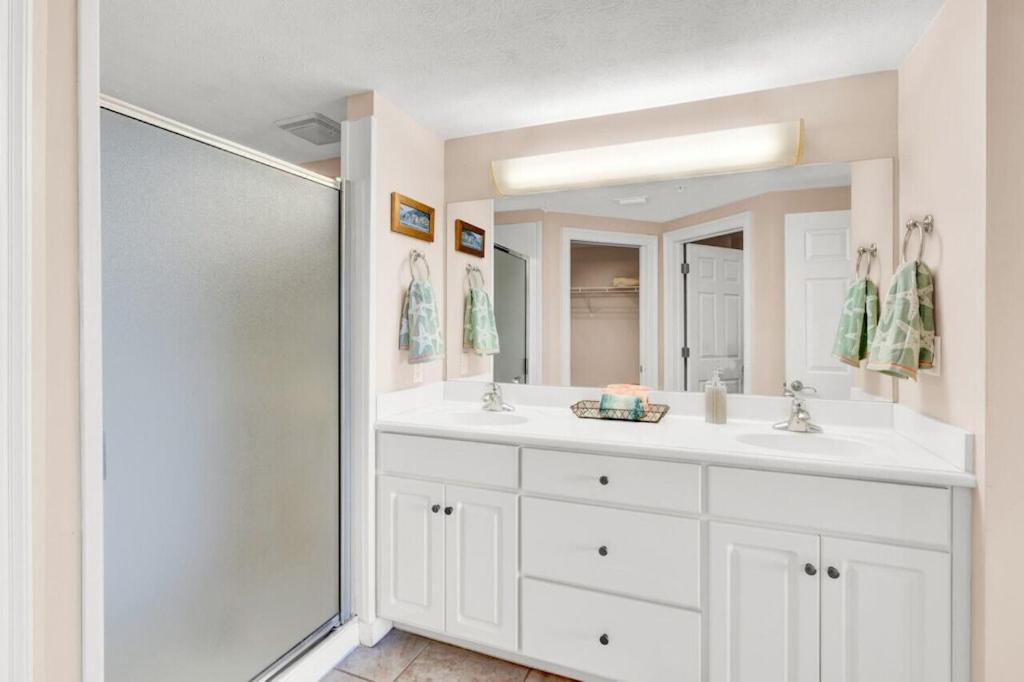 Treasure Island 707 - Gulf Front, Sunset Views, Heated Resort Pool & Hot Tub! Panama City Beach Exterior photo