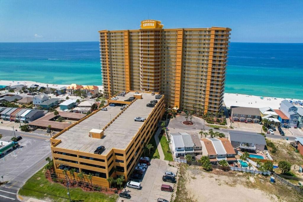Treasure Island 707 - Gulf Front, Sunset Views, Heated Resort Pool & Hot Tub! Panama City Beach Exterior photo